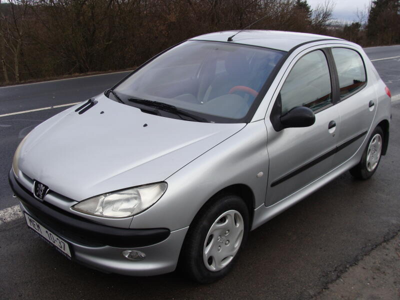 Peugeot 206