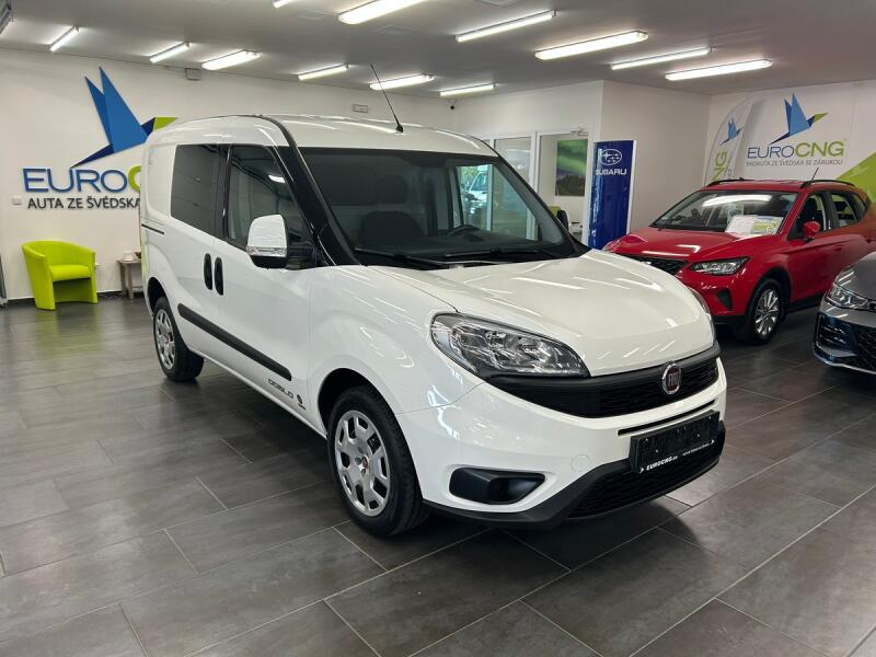 Fiat Dobl�