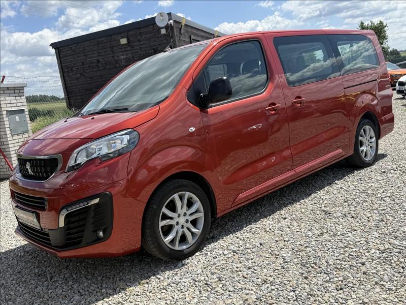 Peugeot Traveller