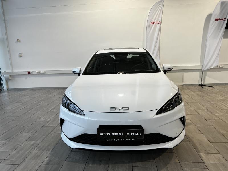 BYD Seal 5 DM-i