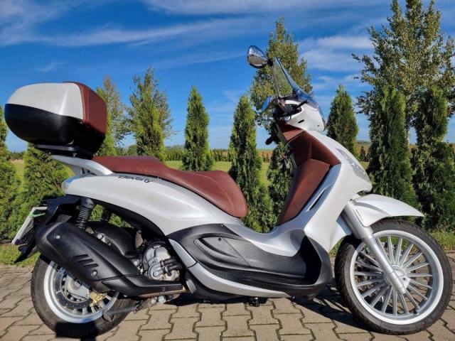 Piaggio Beverly 300