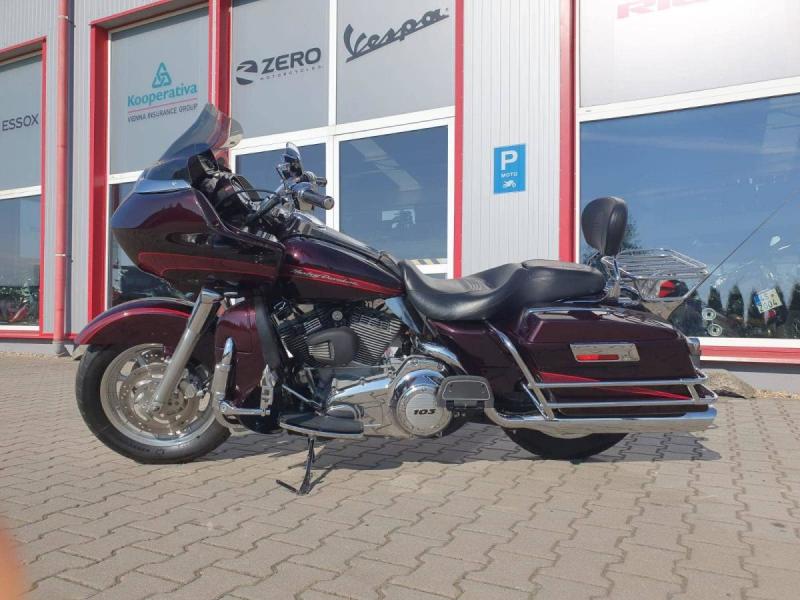 Harley-Davidson FLTR Road Glide