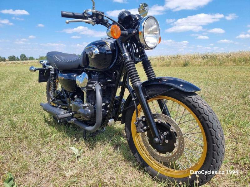 Kawasaki W 800