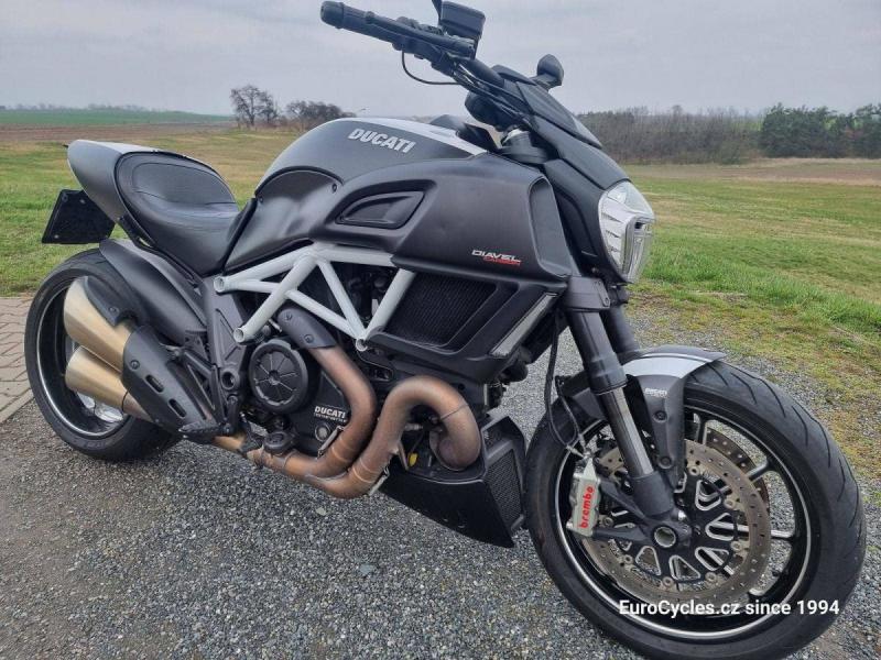 Ducati Diavel Carbon