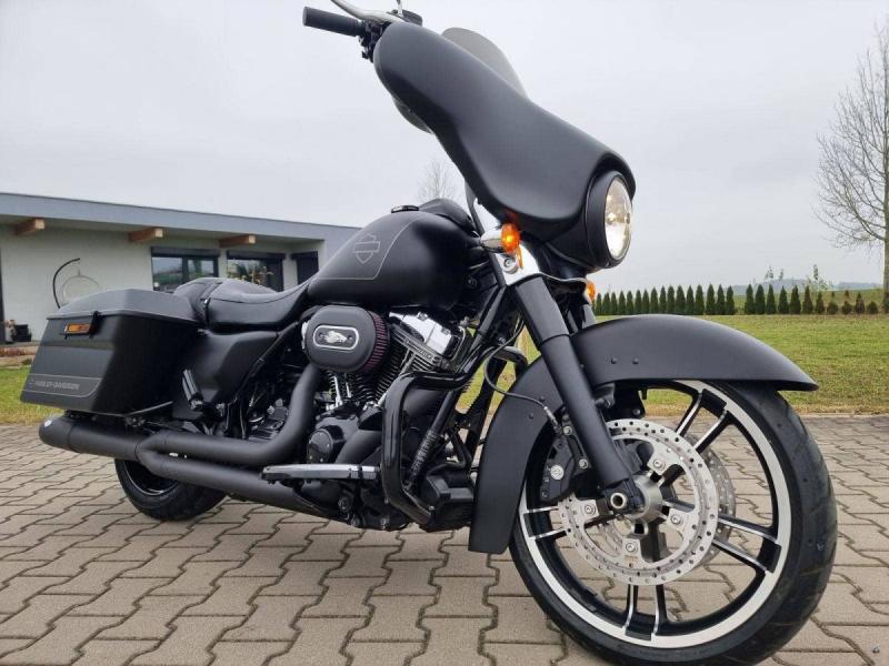 Harley-Davidson FLHX Street Glide