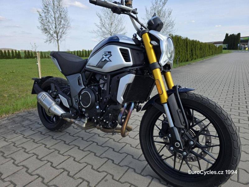 CFMOTO 700 CL-X Heritage