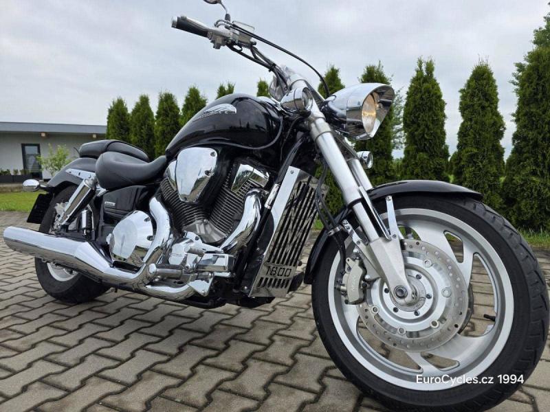 Honda VTX 1800 C