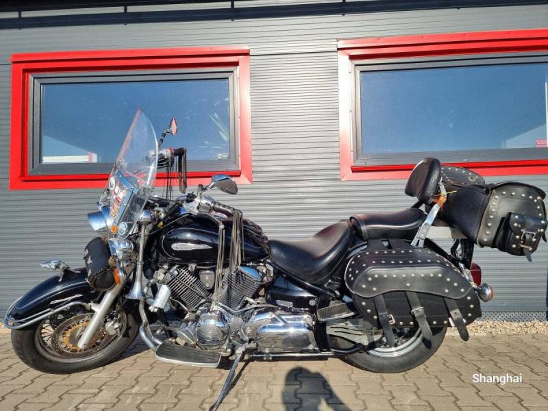 Yamaha XVS 1100 A DragStar Classic