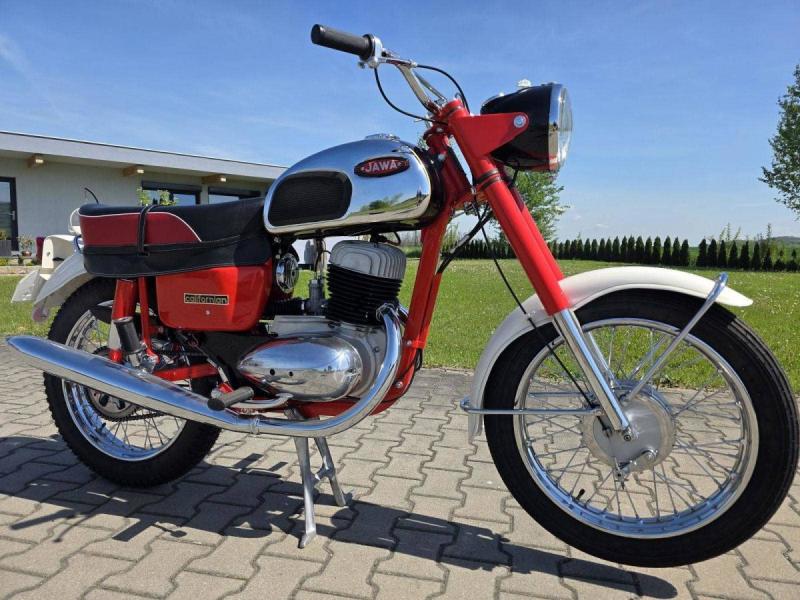 Jawa 350 Californian