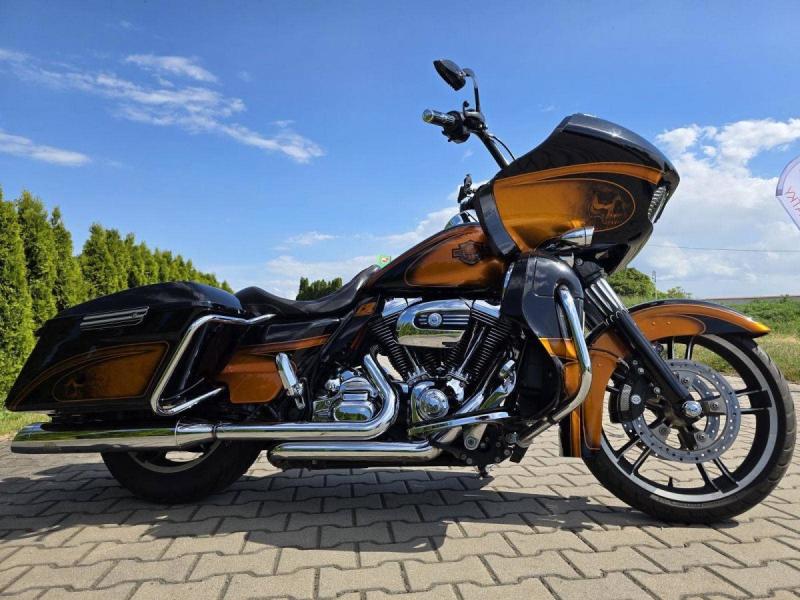 Harley-Davidson FLTRXS Road Glide Special