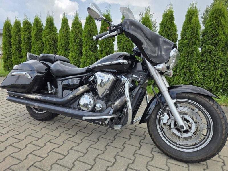 Yamaha XVS 1300 A Midnight Star