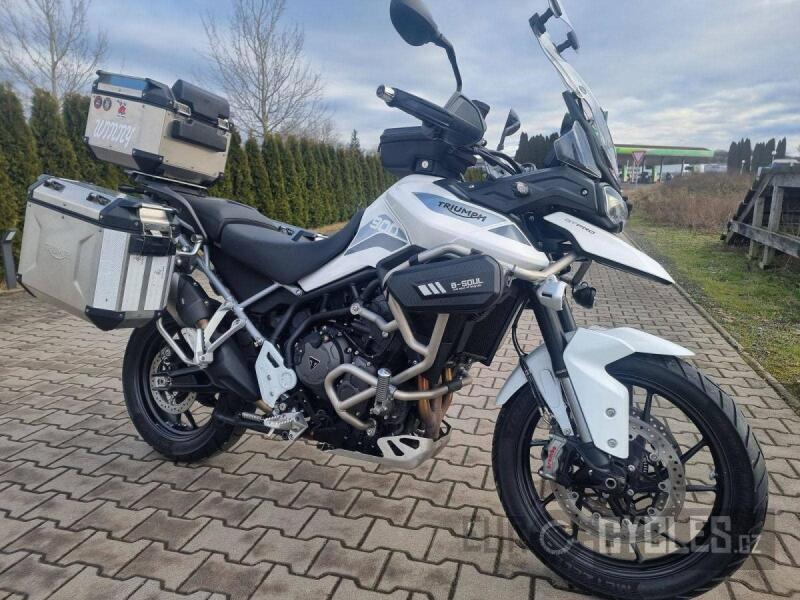 Triumph Tiger 900 GT