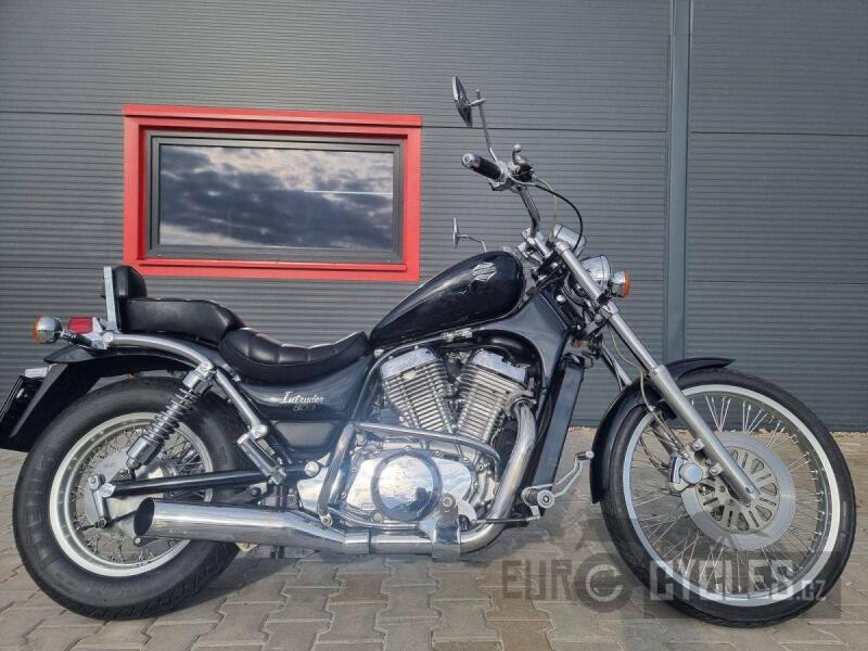 Suzuki VS 800 GL Intruder