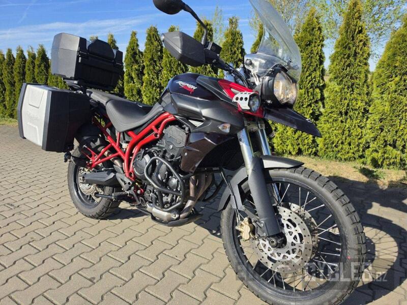 Triumph Tiger 800 XC