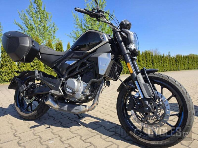 CFMOTO 300 CL-X