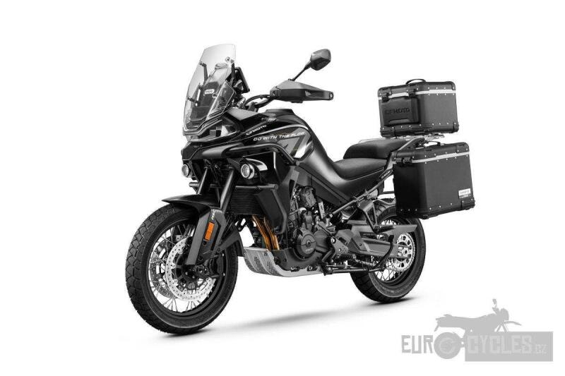 CFMOTO 800 MT