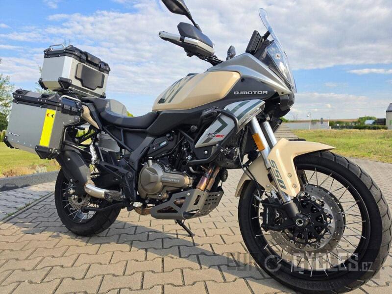 QJ Motor SRT 550 X