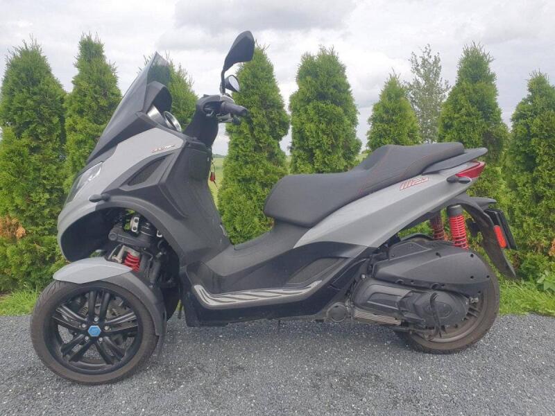 Piaggio MP3 300