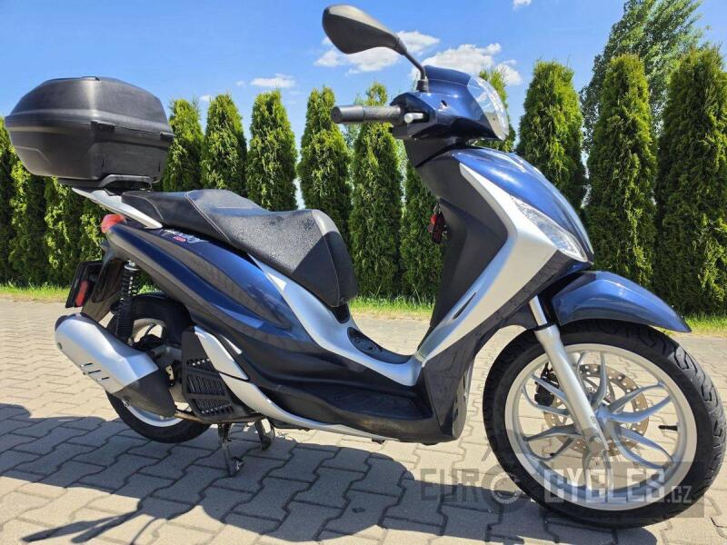 Piaggio Medley 125
