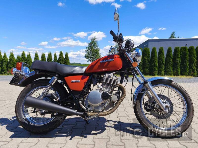 Suzuki GN 250