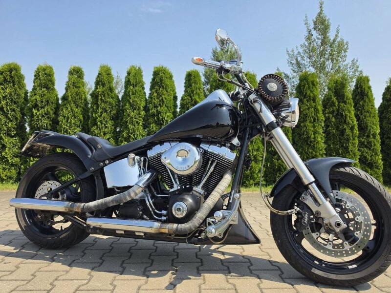 Harley-Davidson FLST Heritage Softail