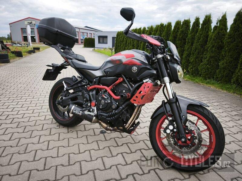 Yamaha MT-07 Moto Cage
