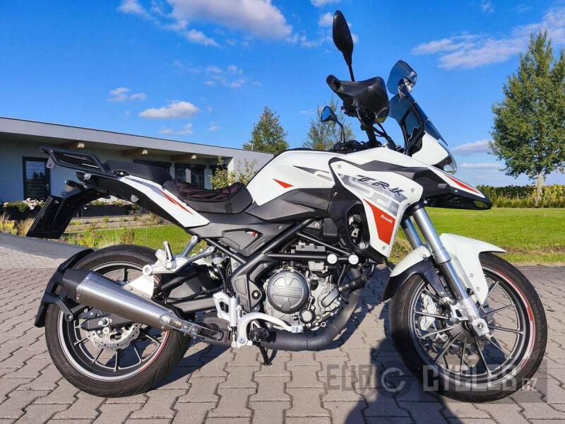 Benelli TRK 251