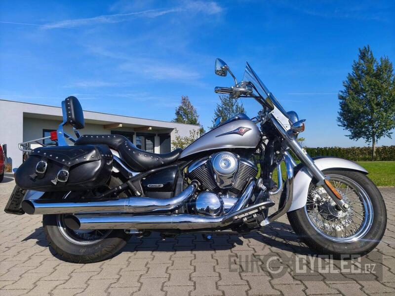 Kawasaki VN 900 Custom