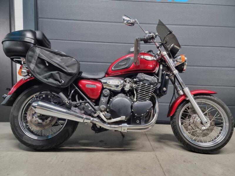 Triumph Legend TT