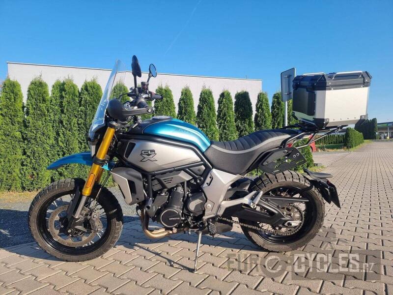 CFMOTO 700 CL-X Adventure