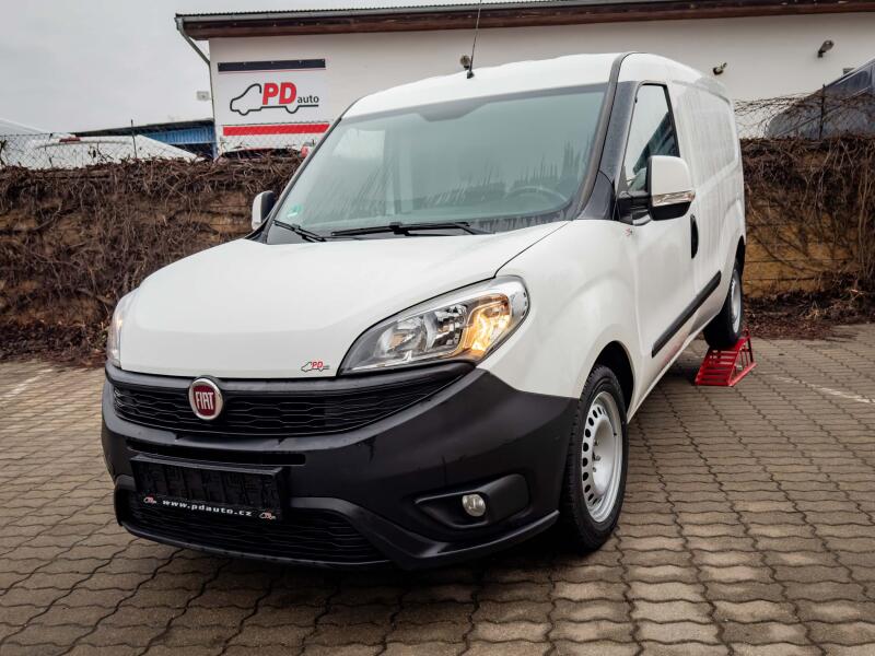Fiat Dobl�