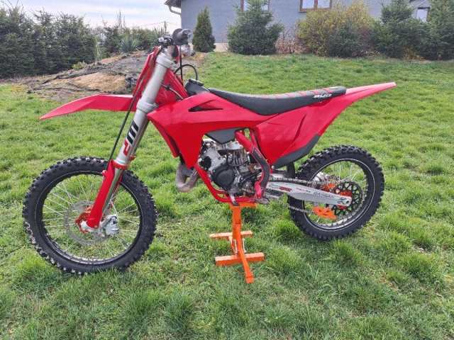 GASGAS MC 125