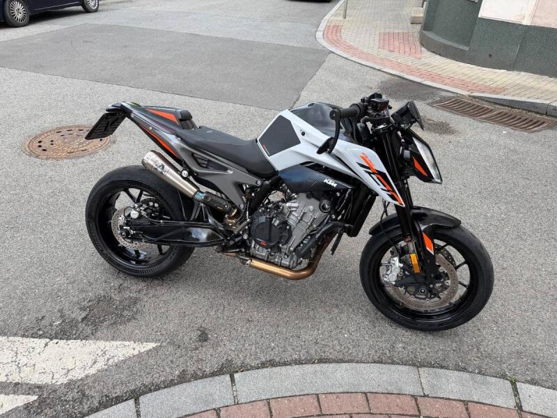 KTM