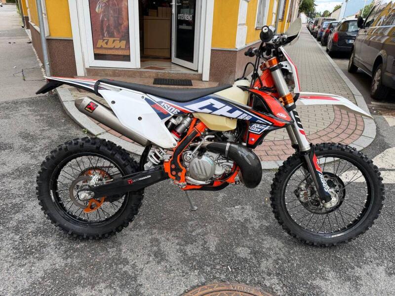 KTM 300 EXC SIX DAYS