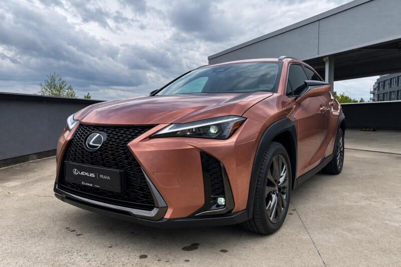 Lexus UX 300h