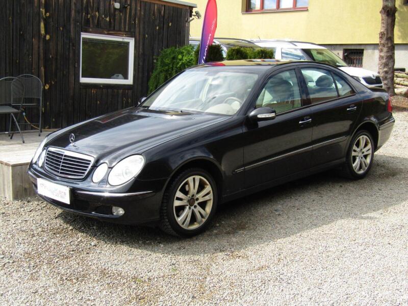 Mercedes-Benz Triedy E