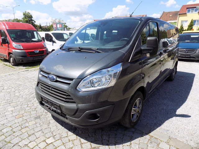 Ford Tourneo Custom