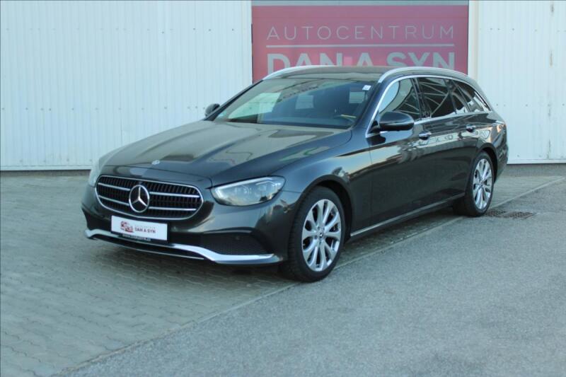 Mercedes-Benz Triedy E