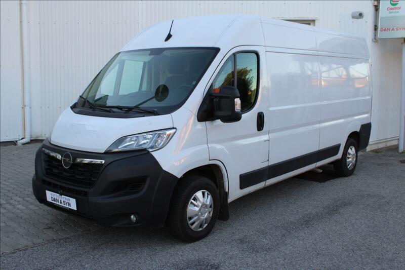Opel Movano