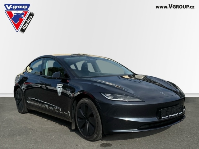 Wynajem Tesla Model 3