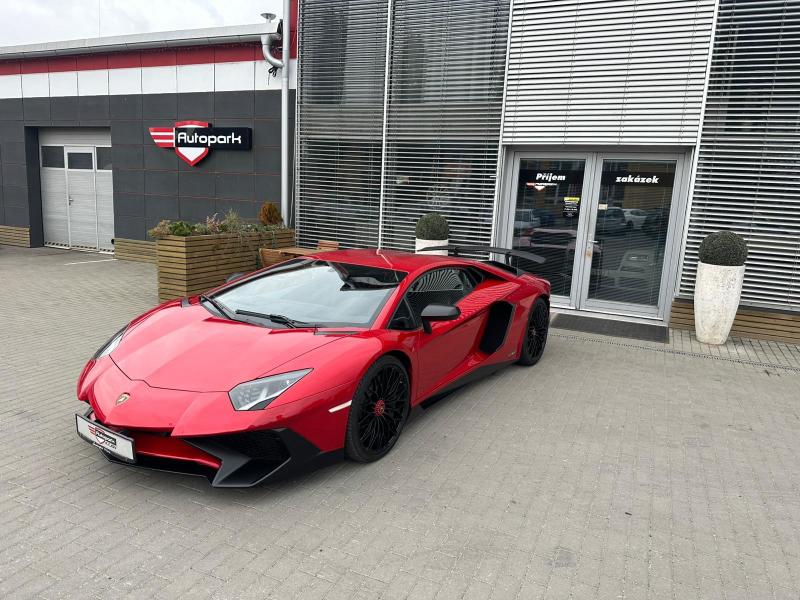 Lamborghini Aventador