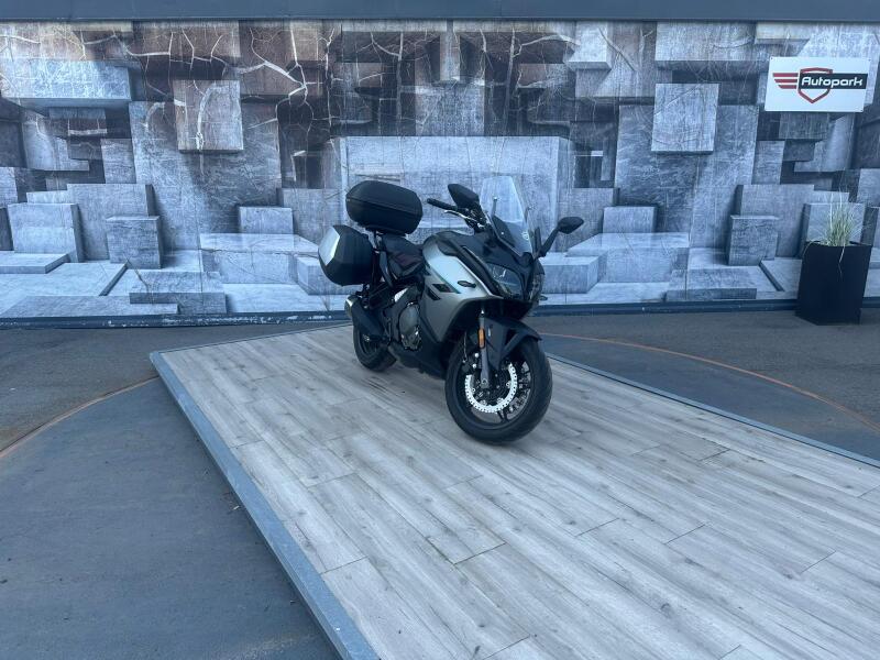 CFMOTO 650 GT