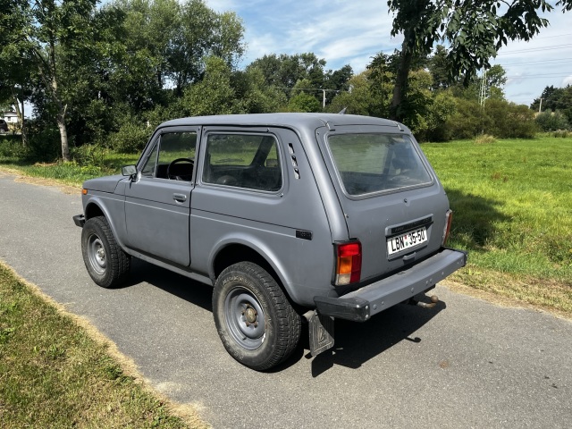 Lada Niva 1.6 specs, performance data 