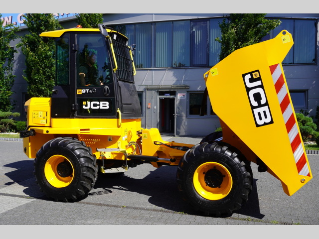 JCB