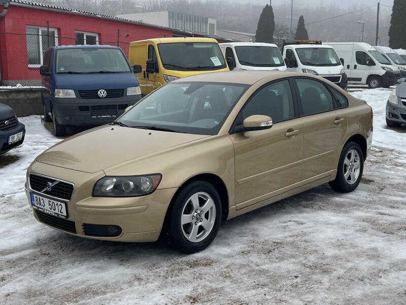 Volvo S40