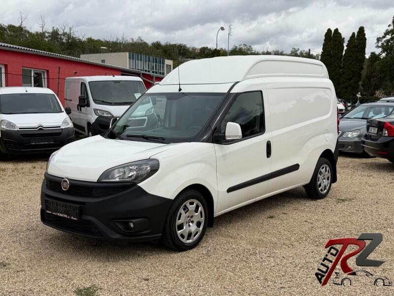 Fiat Dobl�