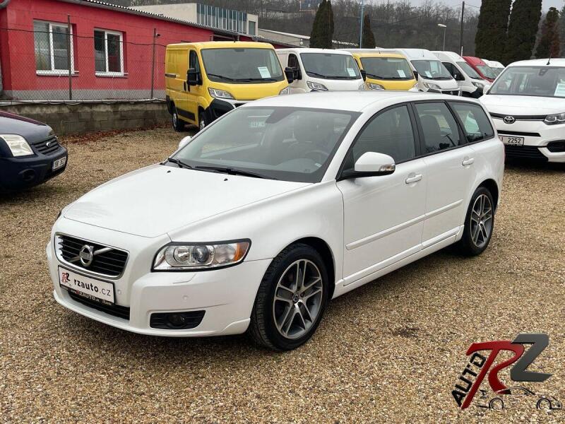 Volvo V50