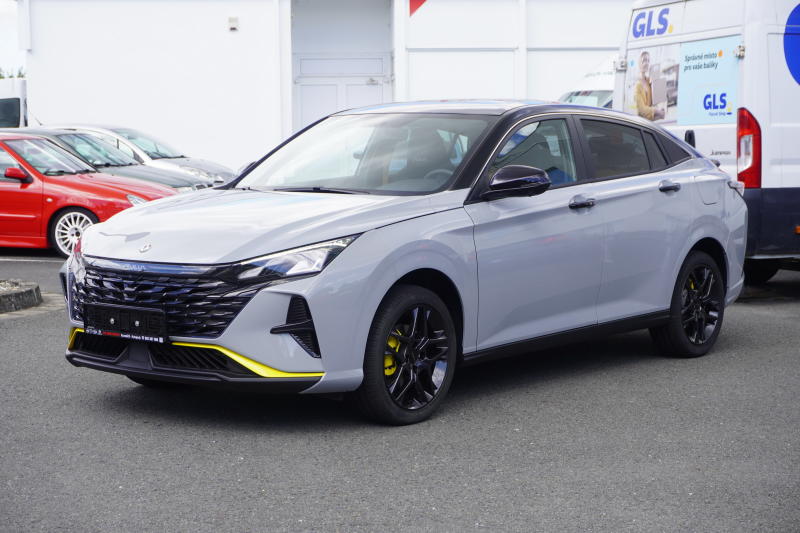 Dongfeng SHINE