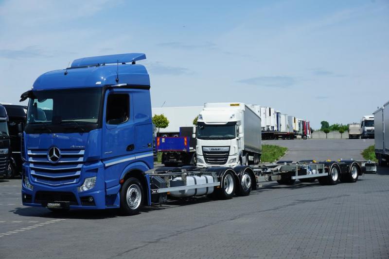 Mercedes-Benz Actros