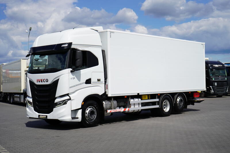 Iveco S-WAY